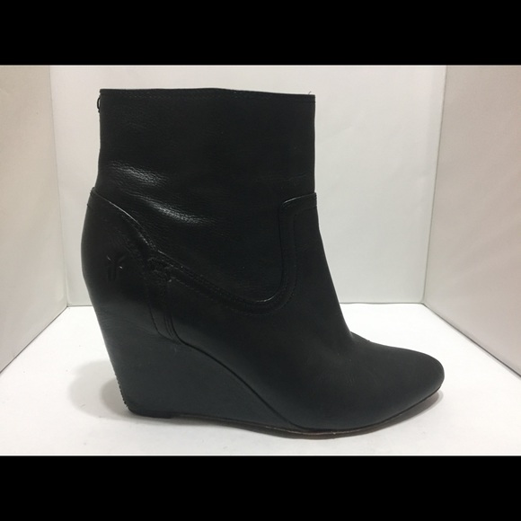 Frye "Regina" Wedge Ankle Boots Black Leather 7M - Picture 9 of 12